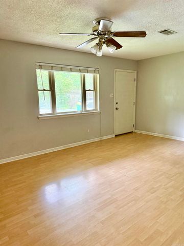 6 Fairfield Drive, Sherwood, AR 72120