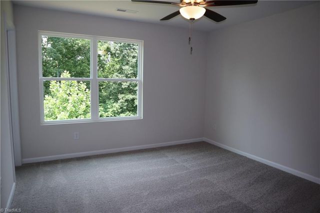 1110 Brooksridge Way, Whitsett, NC 27377