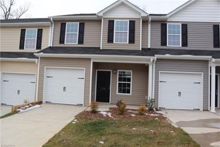 1110 Brooksridge Way, Whitsett, NC 27377