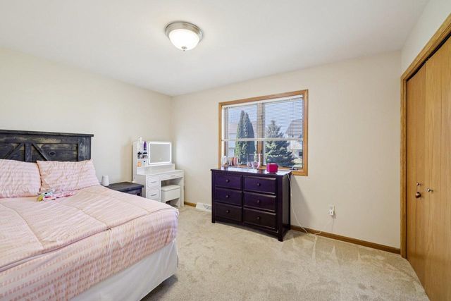 470 N Westmount Drive, Sun Prairie, WI 53590