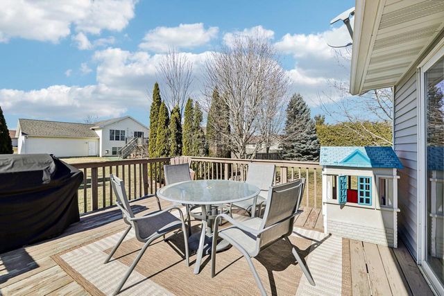 470 N Westmount Drive, Sun Prairie, WI 53590