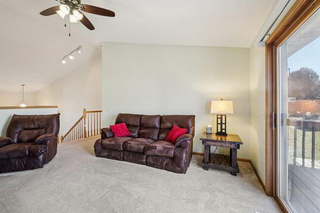 470 N Westmount Drive, Sun Prairie, WI 53590
