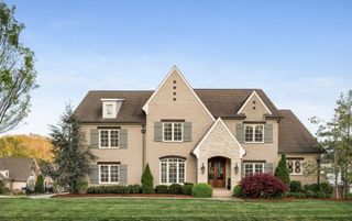 2301 Harts Landmark Dr, Franklin, TN 37069