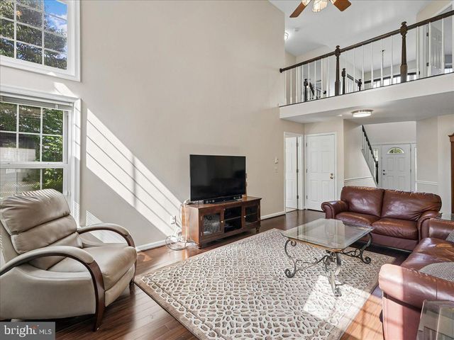 20547 RINGOLD DR, Ashburn, VA 20147