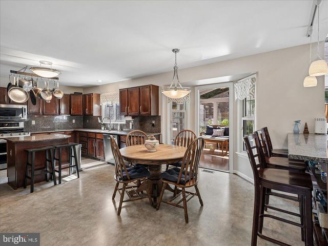 20547 RINGOLD DR, Ashburn, VA 20147