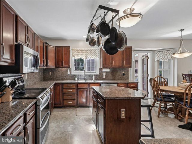 20547 RINGOLD DR, Ashburn, VA 20147