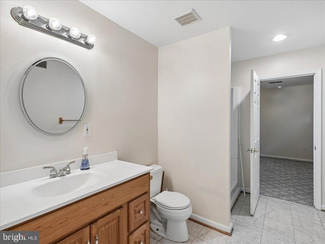 20547 RINGOLD DR, Ashburn, VA 20147