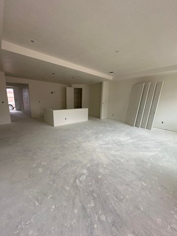 1637 Valle De Colores Street NW, Los Lunas, NM 87031