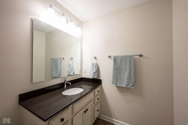 16816 Oxbow Drive, Westfield, IN 46074