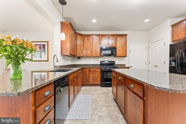 6020 W COPPER MOUNTAIN DR, Spotsylvania, VA 22553