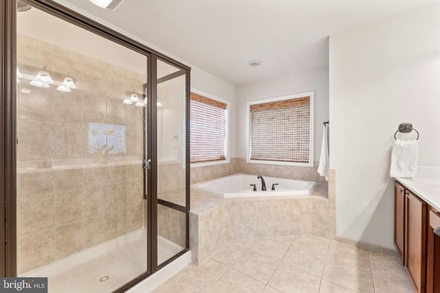 6020 W COPPER MOUNTAIN DR, Spotsylvania, VA 22553