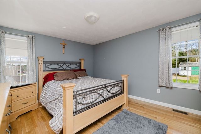 38 Alicia Dr, Taunton, MA 02780