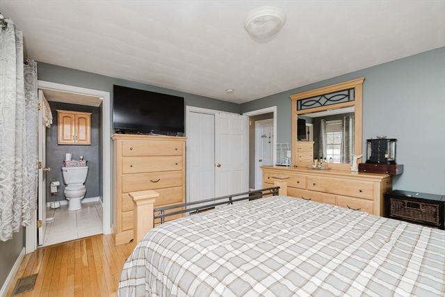 38 Alicia Dr, Taunton, MA 02780