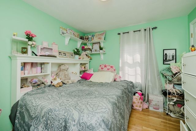 38 Alicia Dr, Taunton, MA 02780