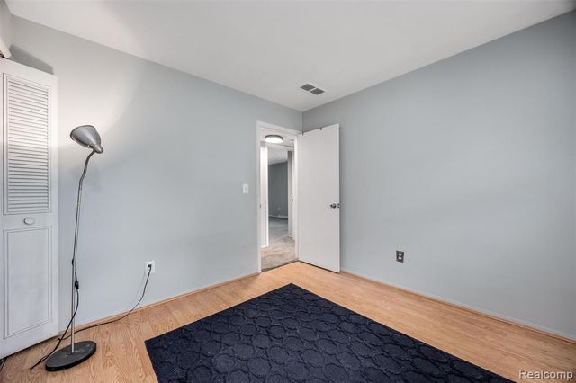 4942 Butler Drive, Troy, MI 48085