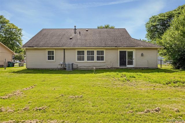 4942 Butler Drive, Troy, MI 48085