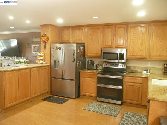 3253 Jamie Way, Fairview, CA 94541