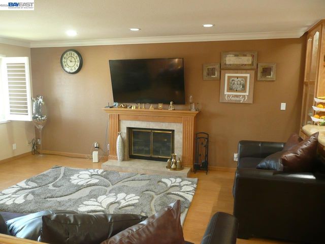3253 Jamie Way, Fairview, CA 94541