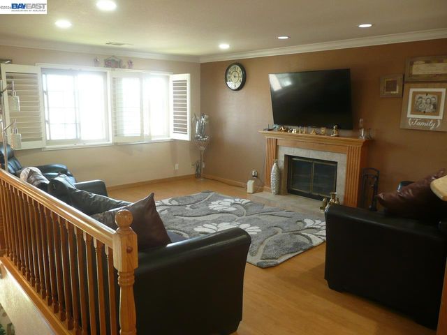 3253 Jamie Way, Fairview, CA 94541