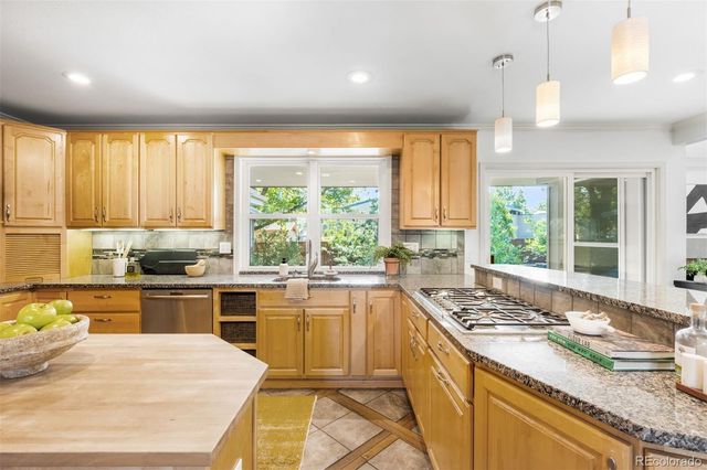 1070 S Elmira Street, Denver, CO 80247