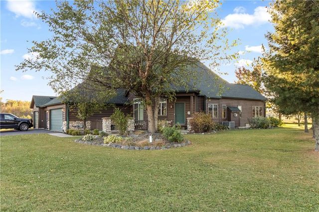 9979 Golf Villa Lane, Hayward, WI 54843