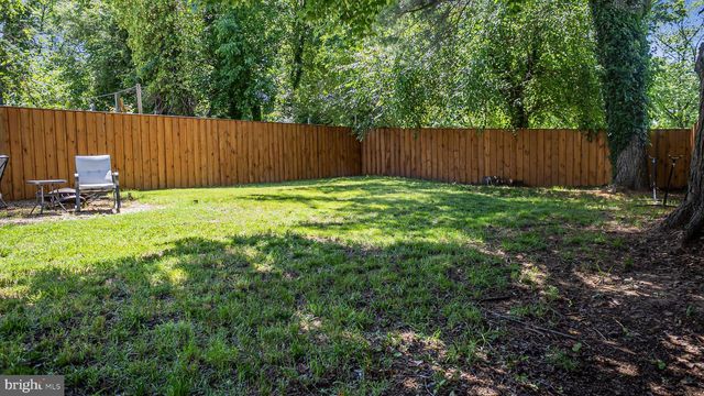 1918 PALMER PARK RD, Landover, MD 20785