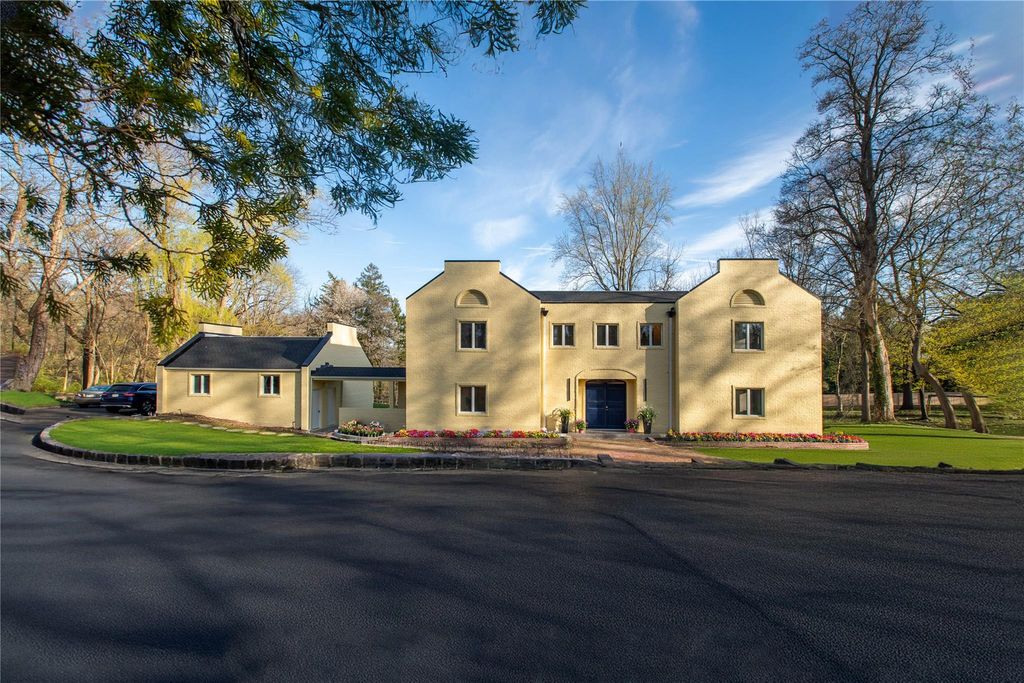 530 S Centre Island Road, Centre Island, NY 11771