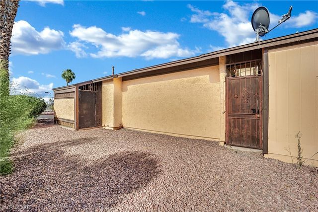 3033 Saint George Street C, North Las Vegas, NV 89030