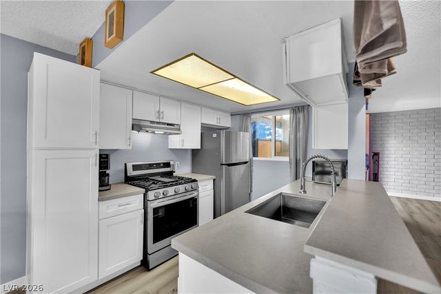 3033 Saint George Street C, North Las Vegas, NV 89030