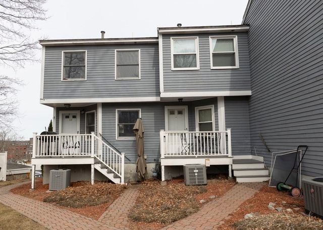 113 School Street 12, Lowell, MA 01854