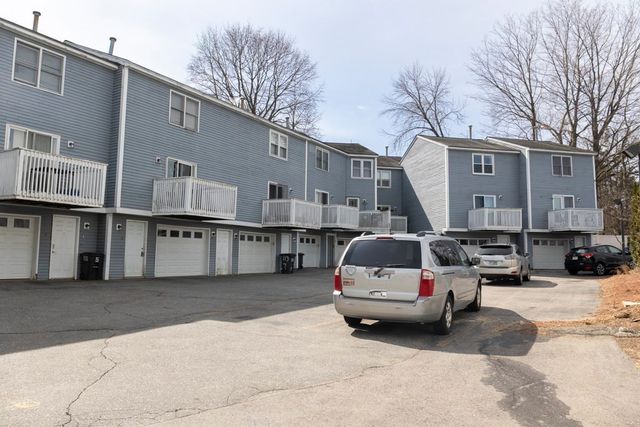 113 School Street 12, Lowell, MA 01854