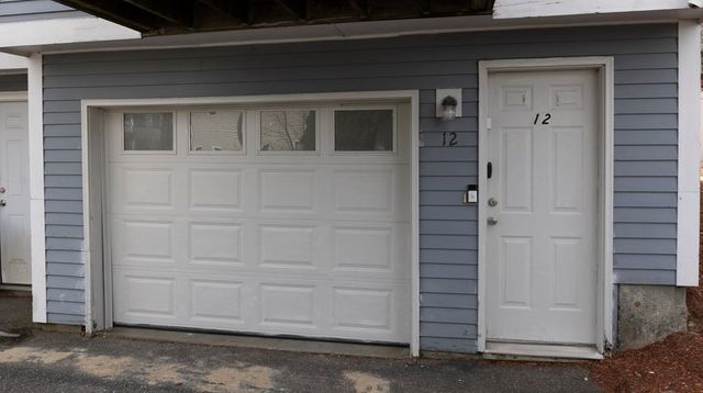 113 School Street 12, Lowell, MA 01854