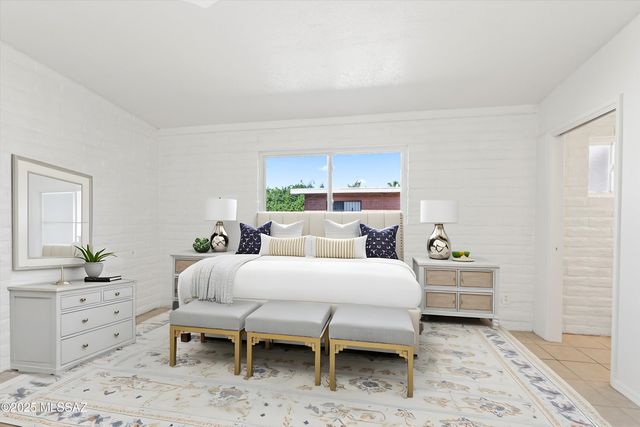 802 E Graybill Drive, Tucson, AZ 85719