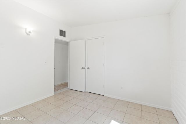 802 E Graybill Drive, Tucson, AZ 85719