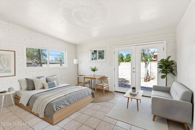 802 E Graybill Drive, Tucson, AZ 85719