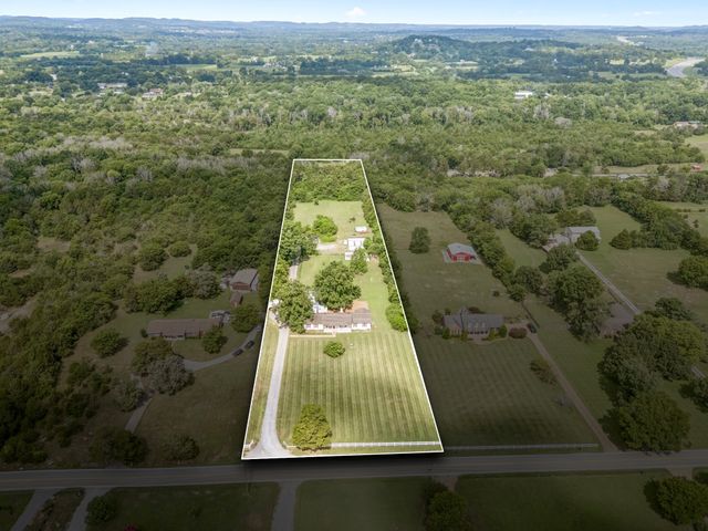 6227 Ladd Rd, Franklin, TN 37067