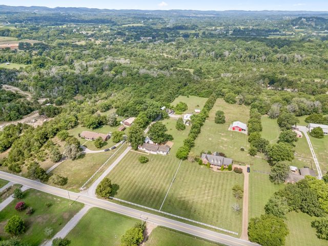 6227 Ladd Rd, Franklin, TN 37067