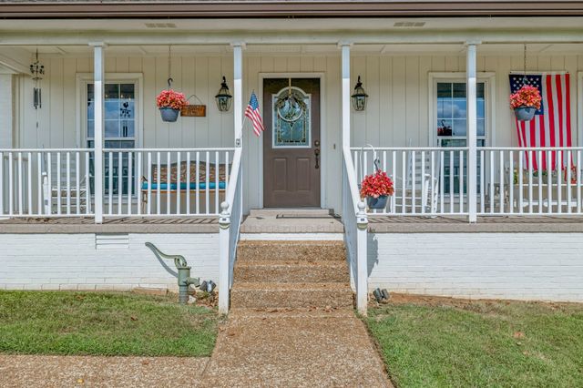 6227 Ladd Rd, Franklin, TN 37067