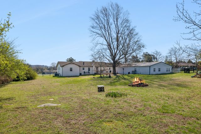 6227 Ladd Rd, Franklin, TN 37067