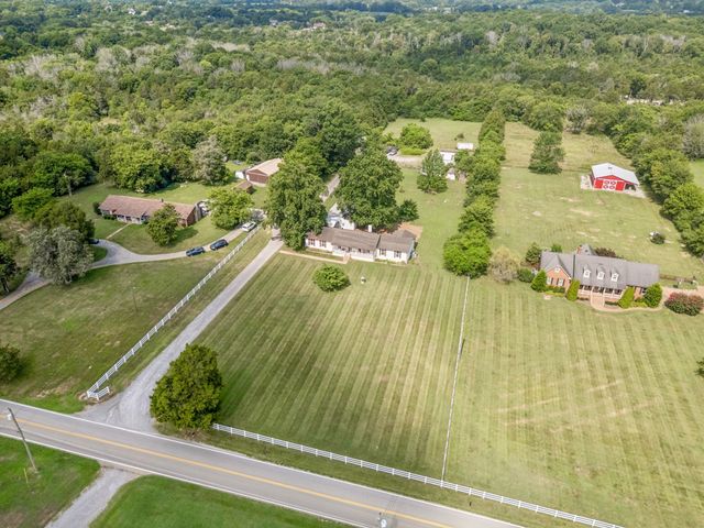6227 Ladd Rd, Franklin, TN 37067