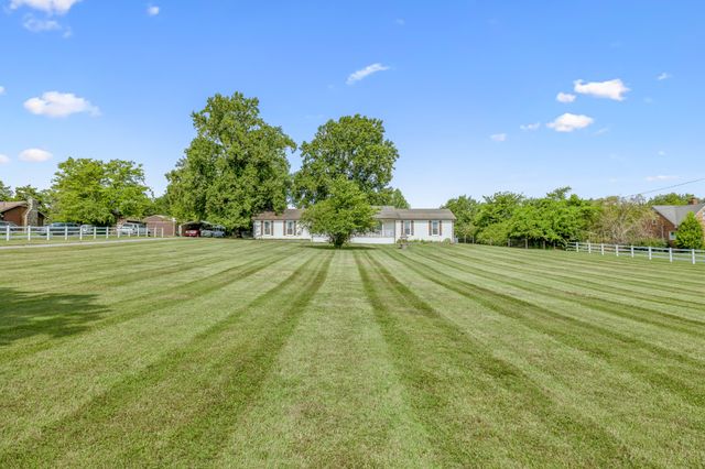 6227 Ladd Rd, Franklin, TN 37067
