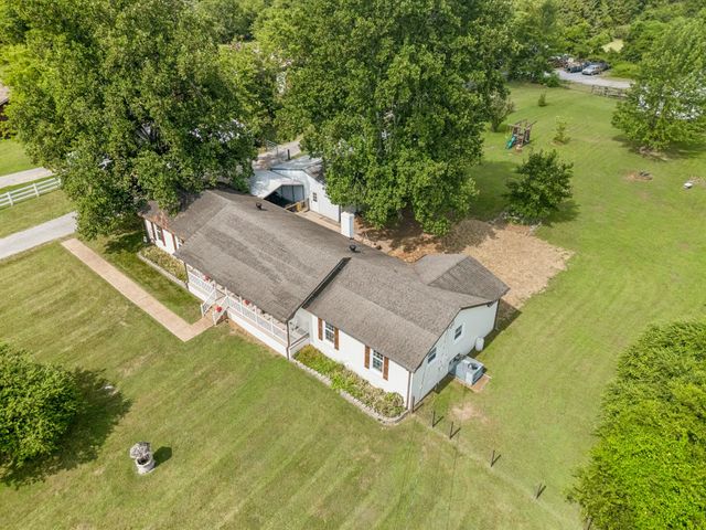 6227 Ladd Rd, Franklin, TN 37067