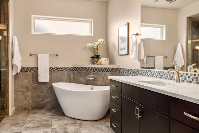4900 Camino Valle Trail NW, Albuquerque, NM 87120