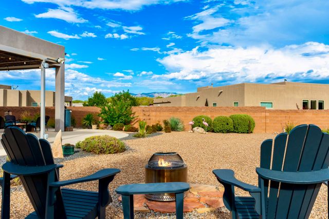 4900 Camino Valle Trail NW, Albuquerque, NM 87120