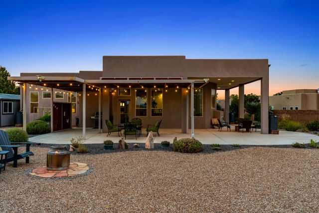 4900 Camino Valle Trail NW, Albuquerque, NM 87120