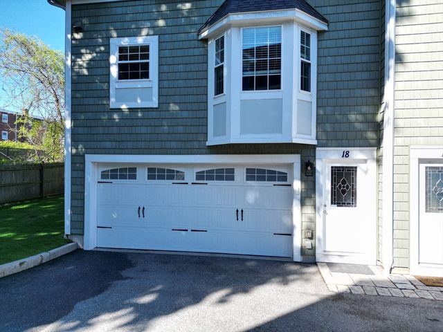 580 Quarry St 18, Quincy, MA 02169