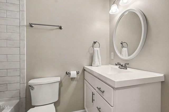 9208 Holly Springs Road, Apex, NC 27539