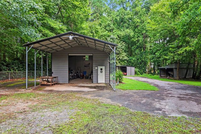 9208 Holly Springs Road, Apex, NC 27539