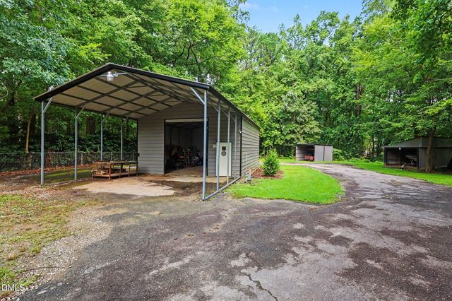 9208 Holly Springs Road, Apex, NC 27539