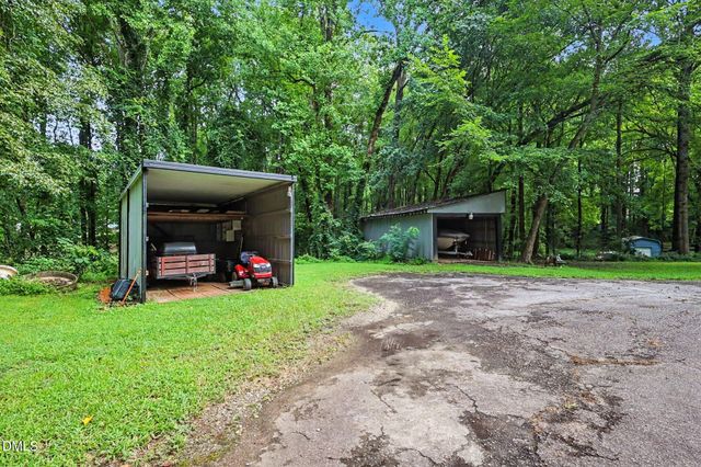 9208 Holly Springs Road, Apex, NC 27539